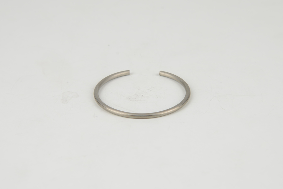 Anello elastico B 45 - A2 DIN7993