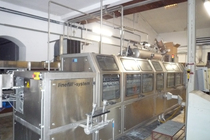 Used non-returnable filling line for PET